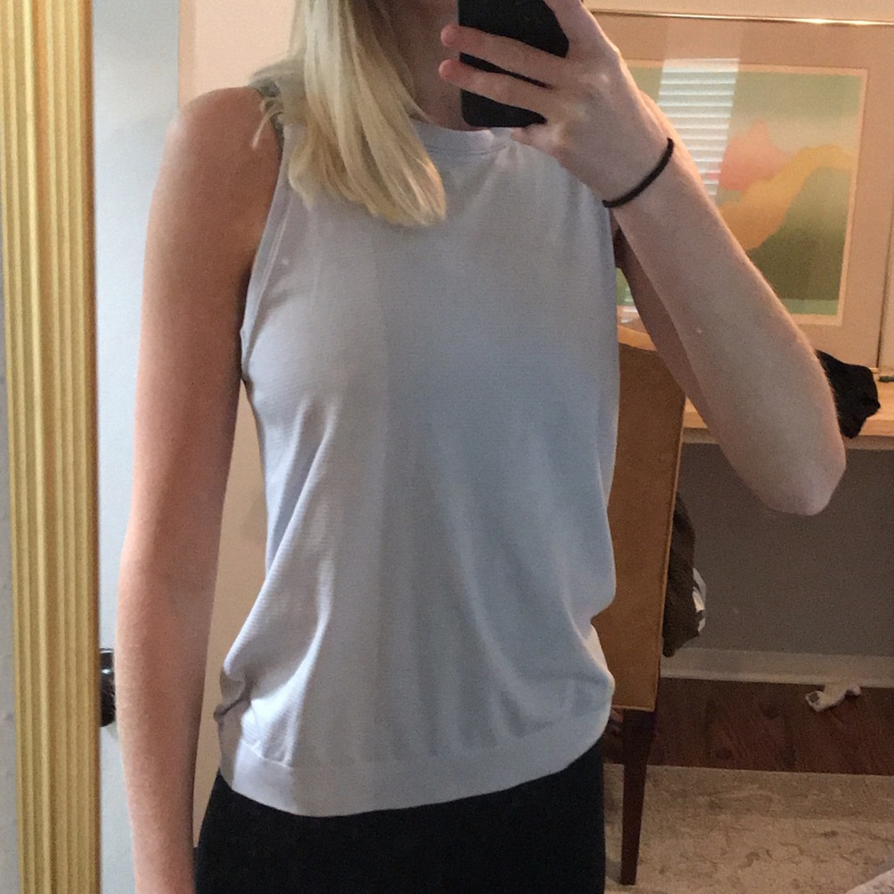 Lululemon tank top